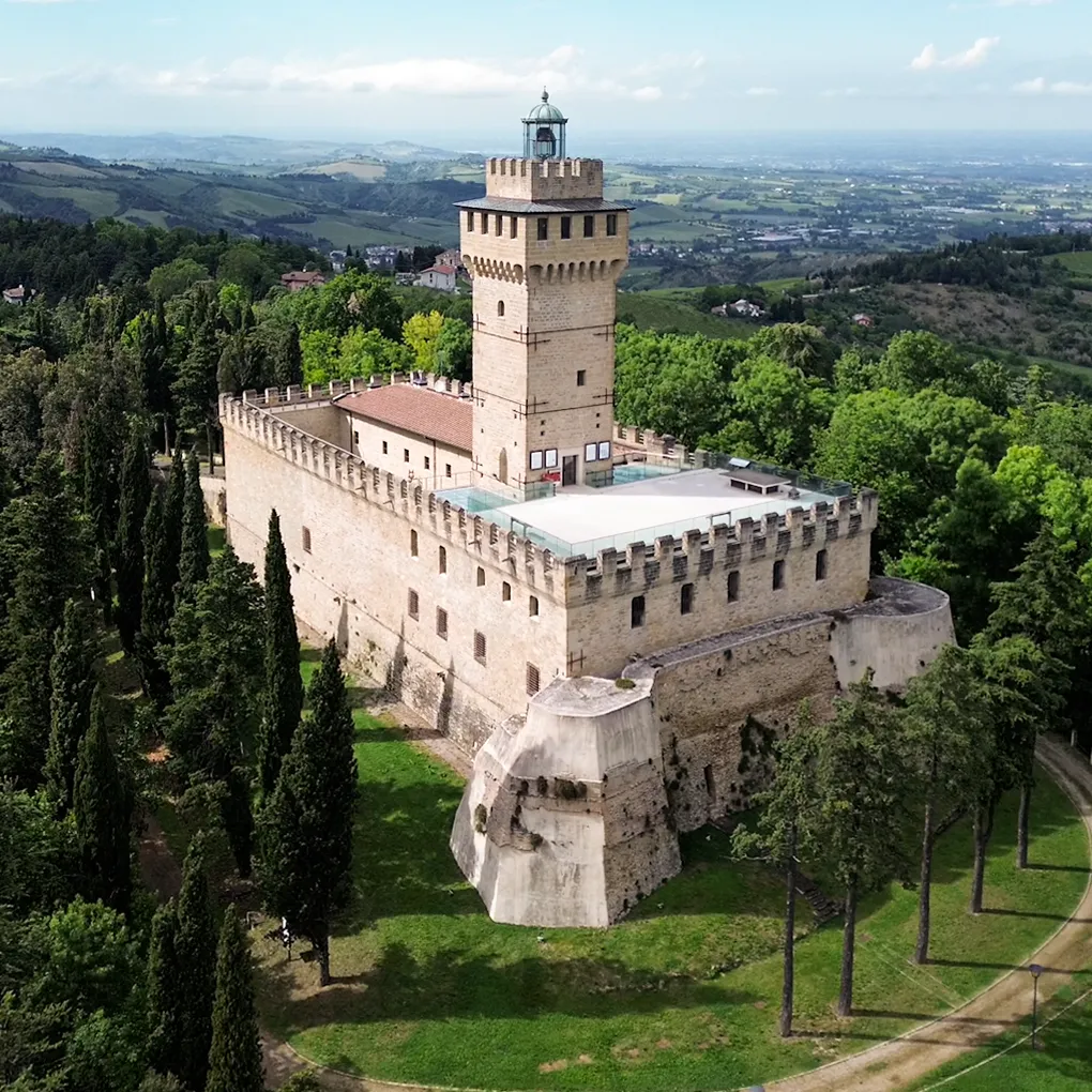 ENGLOBE | Ingegneria e architettura - Rocca delle Caminate Meldola